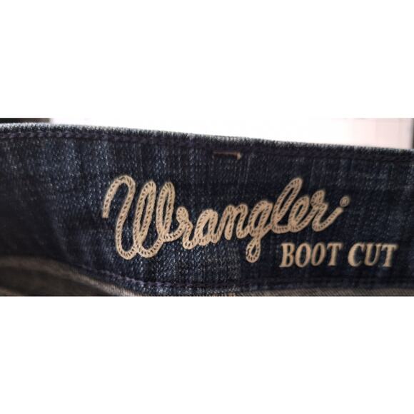 Wrangler Women 20W x 34 Dark Wash Boot Cut Western Rodeo Denim Jeans - Picture 5 of 7